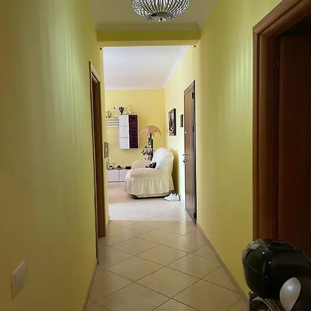 Vacation Apartment *